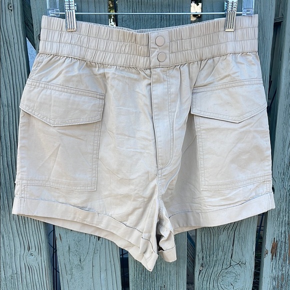 Abercrombie & fitch Women's Tan Shorts - Picture 3 of 8
